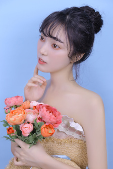 老何大战雨婷第四章